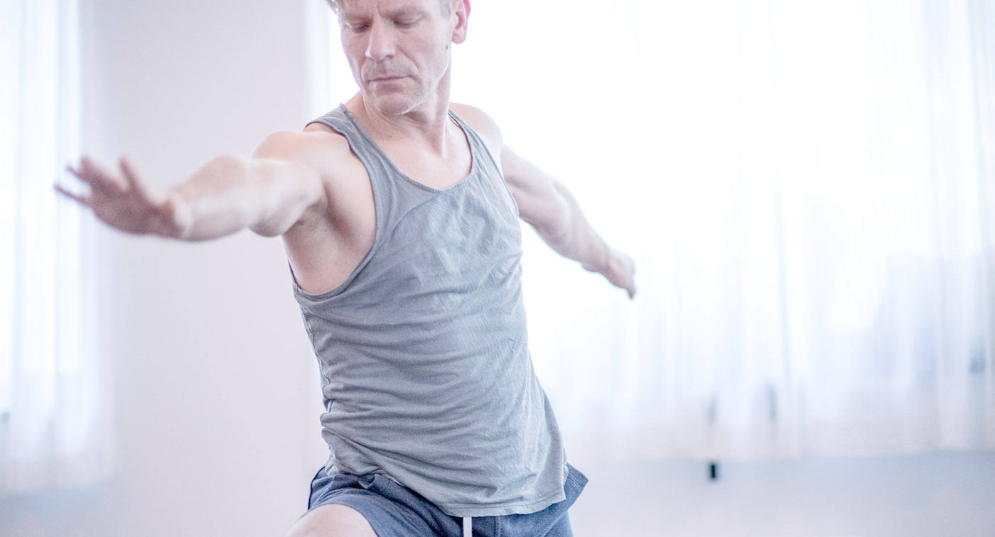 Yoga för män grund
